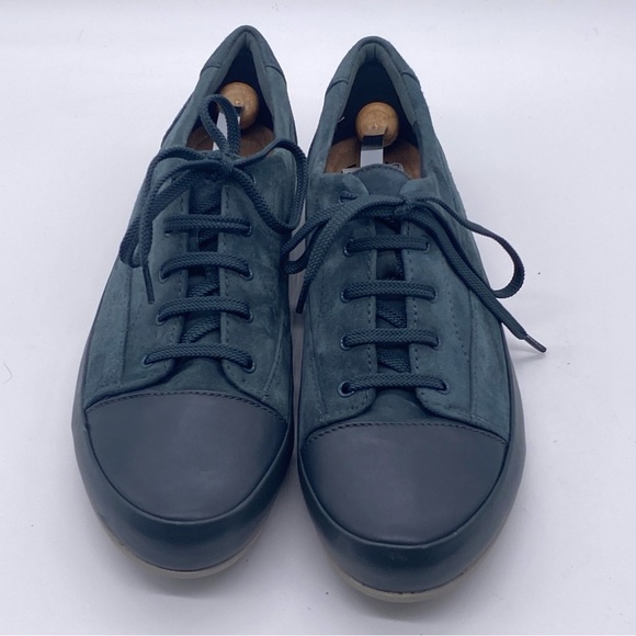 Clark's Women’s Collection Casual Shoes NEW Size 10 - Picture 1 of 6